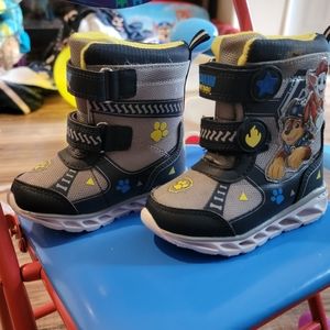 Paw patrol snow boots worn once